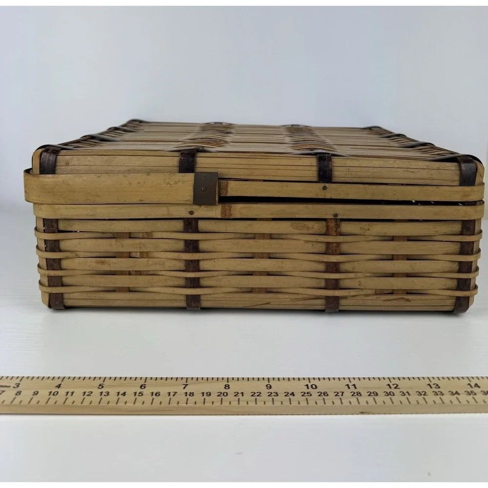 Vintage Woven Picnic Basket Made In Occupied Japan Lid Hinged Decor 40's- 50's